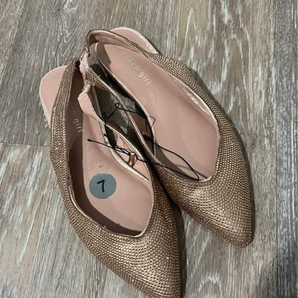 Madden Girl Slingback Flats Size 7